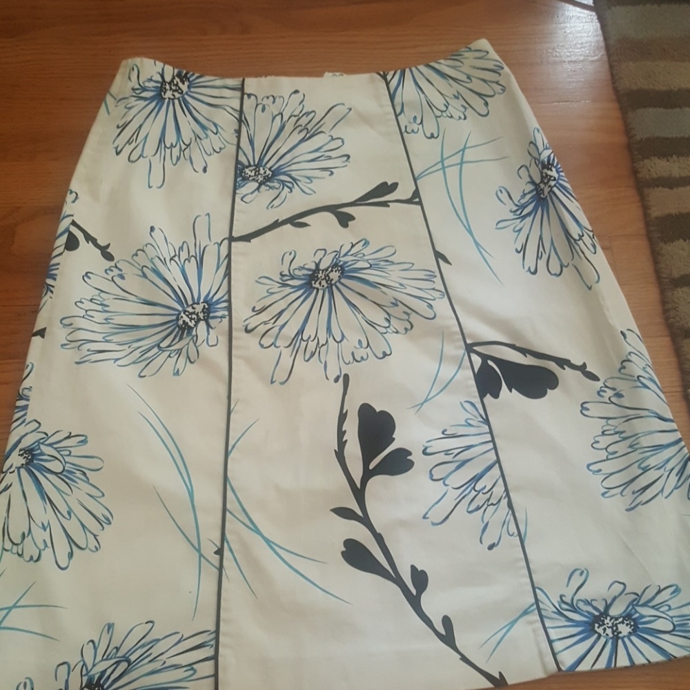 City silk strech skirt size 10